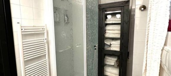 3 rooms Apartment in Genoa, Italy No. 32741 48