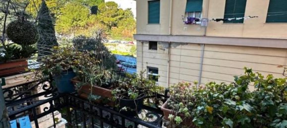 3 rooms Apartment in Genoa, Italy No. 32741 62