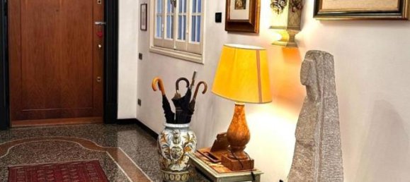 3 rooms Apartment in Genoa, Italy No. 32741 29