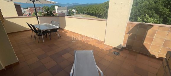 Дуплекс с 3 спальнями в Олот, Испания № 161998 12