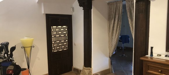 4 bedrooms House in Estepona, Spain No. 143058 5