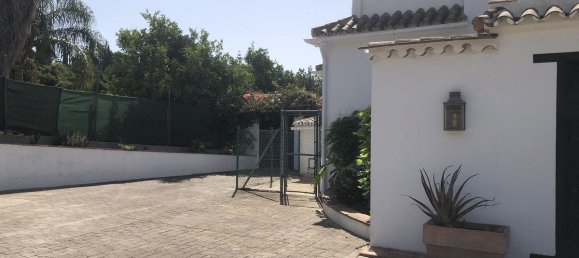 4 bedrooms House in Estepona, Spain No. 143058 40