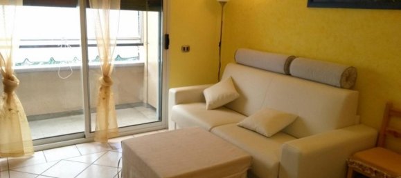 Квартира с 2 комнатами в Кастильоне делла Пеская, Италия № 112583 3