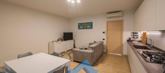 2غرفة شقة في Carobbio degli Angeli, Italy رقم 42626 2