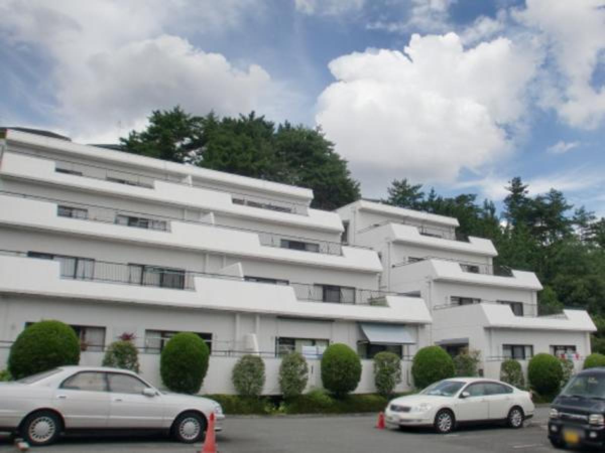 Apartamento de 4 dormitorios en Hyogo, Japan No. 1595