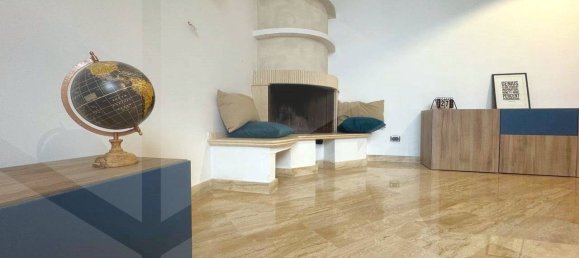 3 rooms House in Triggiano, Italy No. 24558 3