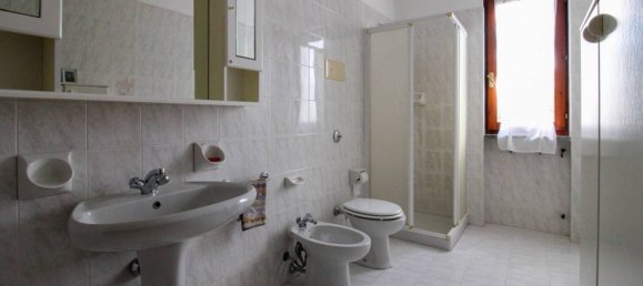 1 Schlafzimmer Villa in Brescia, Italy, Nr. 377096 9