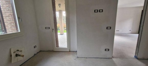 6 rooms Villa in San Lazzaro di Savena, Italy No. 35136 34