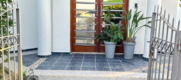 4 dormitorios adosado en venta en Strovolos, Nicosia, Cyprus № 26088 2