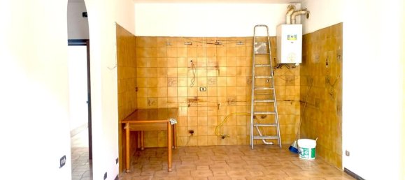 3 rooms Apartment in Chieti, Italy No. 211750 4