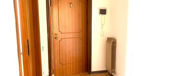 3 rooms Apartment in Chieti, Italy No. 211750 3