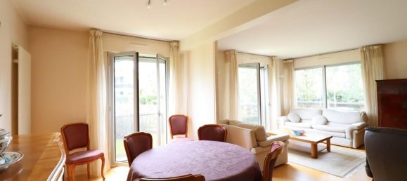 2 bedrooms Apartment in Versailles, France No. 165177 7