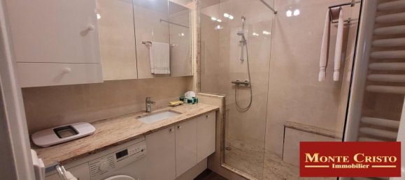 2 bedrooms Apartment in Versailles, France No. 165177 4