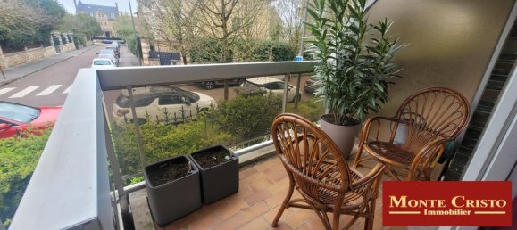 2 bedrooms Apartment in Versailles, France No. 165177 9