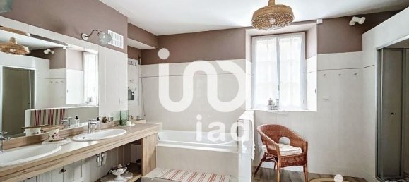 Casa T5 em Aulnay-la-Riviere, France N.º 44961 24