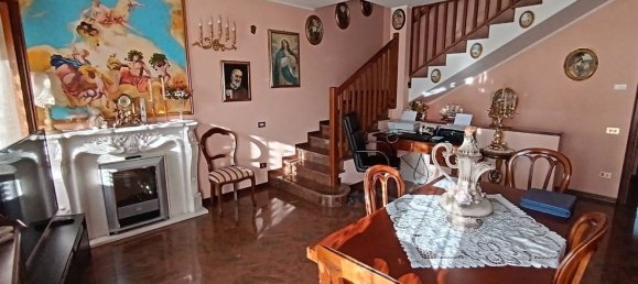 4 bedrooms House in Massanzago, Italy No. 314089 4