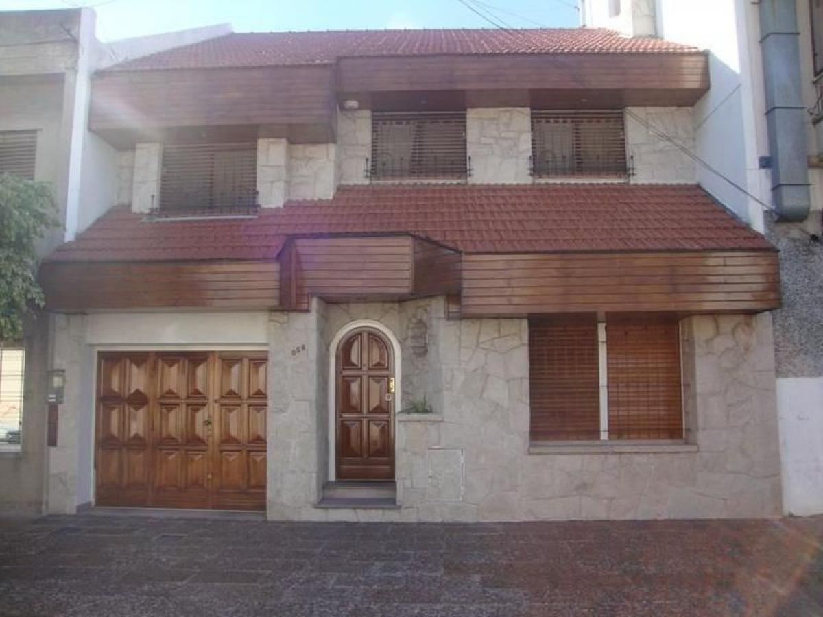 4 Schlafzimmer Haus in Lanus, Argentina, Nr. 58312