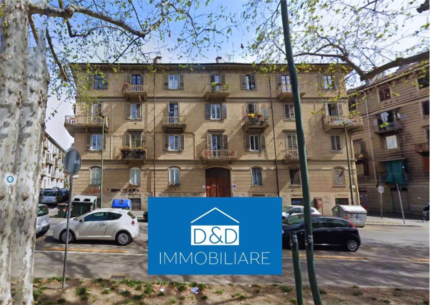 4 rooms Apartment in Turin, Italy No. 206772
