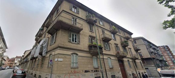 4 rooms Apartment in Turin, Italy No. 206772 5