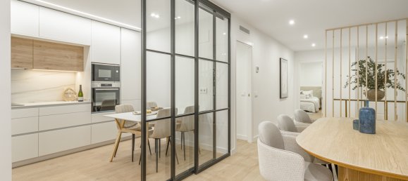 4 bedrooms Apartment in Madrid, Spain No. 126868 15