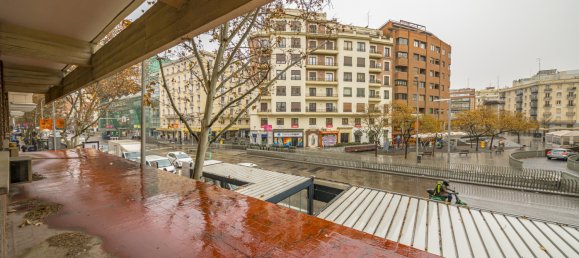 4 bedrooms Apartment in Madrid, Spain No. 126868 20