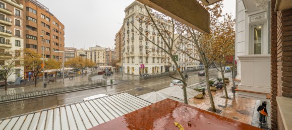 4 bedrooms Apartment in Madrid, Spain No. 126868 21