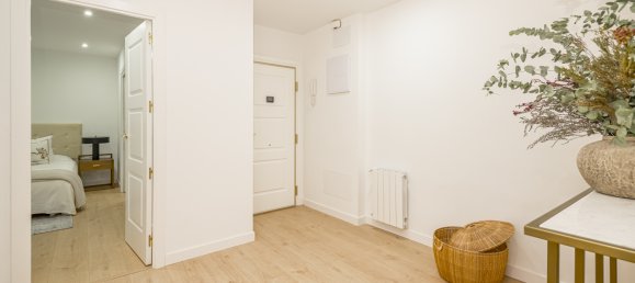 4 bedrooms Apartment in Madrid, Spain No. 126868 19