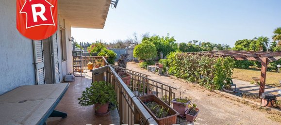 4 rooms Villa in Trepuzzi, Italy No. 195745 10