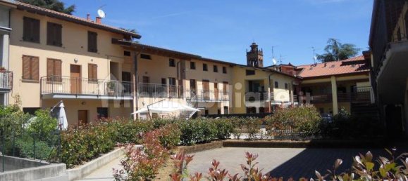 Apartamento de 1 dormitorio en Bonate Sotto, Italy No. 177247 15