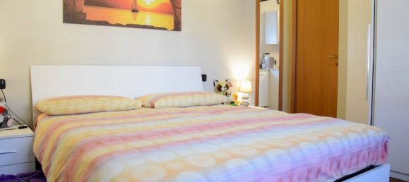 Apartamento de 1 dormitorio en Bonate Sotto, Italy No. 177247 11