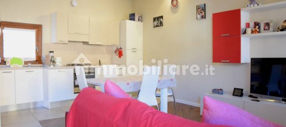 Apartamento de 1 dormitorio en Bonate Sotto, Italy No. 177247 2