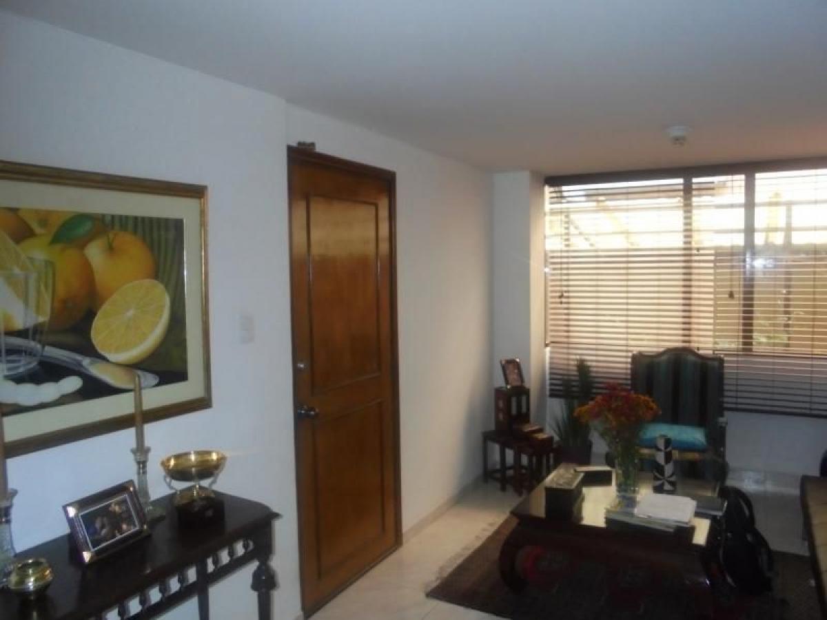 Casa T3 em Bogota, Colombia N.º 13702