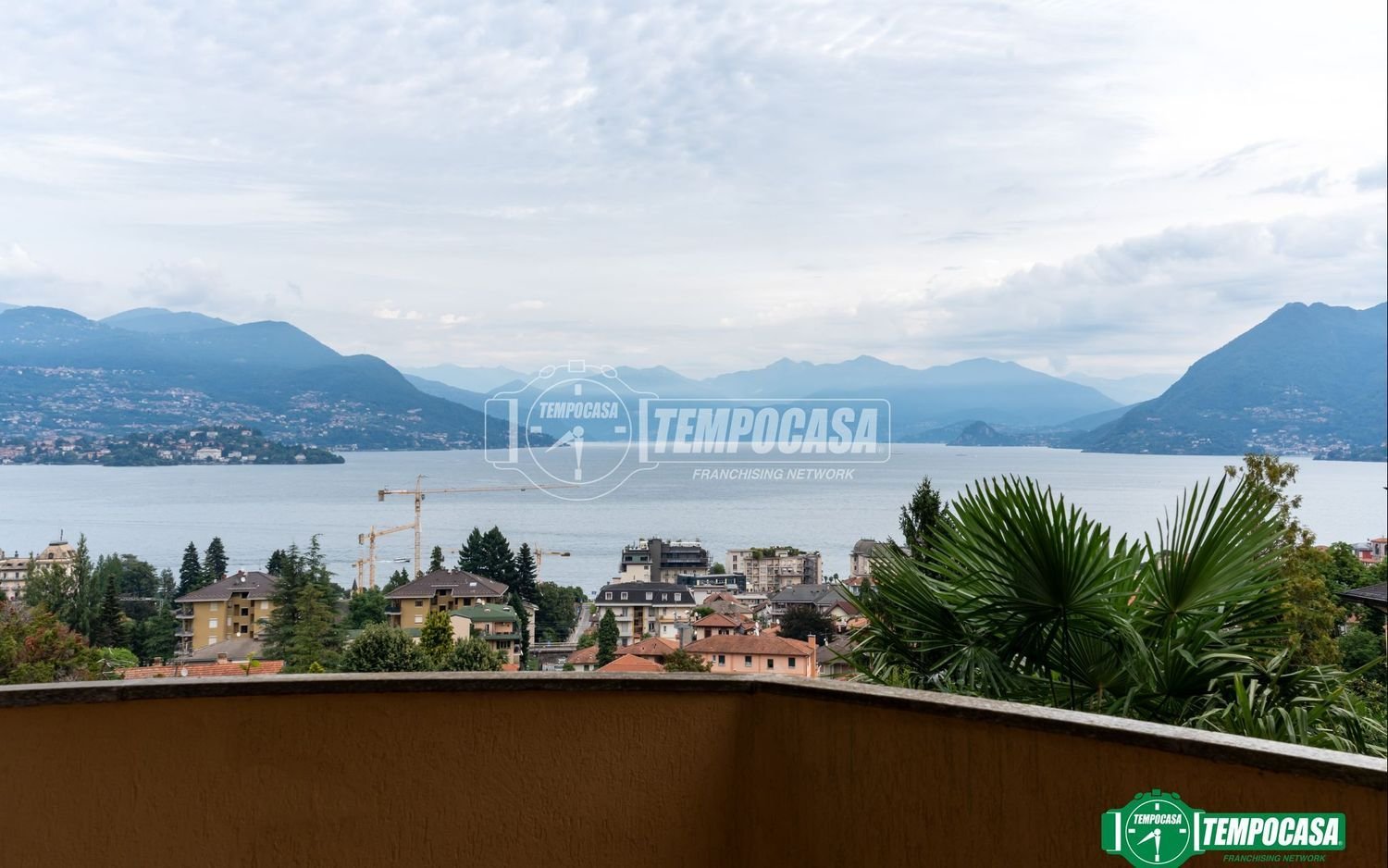 2 غرف نوم شقة في Stresa, Italy رقم 339430