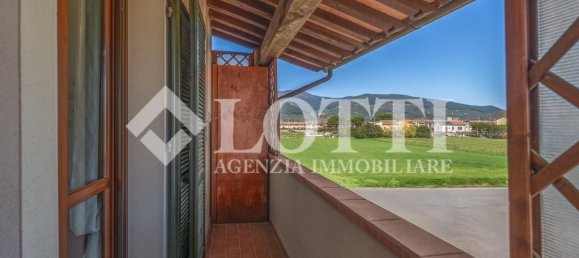 3 rooms Apartment in Calcinaia, Italy No. 49209 28