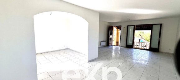 3 bedrooms House in Borgo, France No. 58827 3