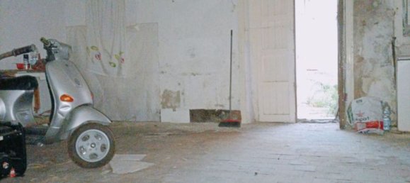 Casa de 4 habitaciónes en Floridia, Italy No. 170345 7