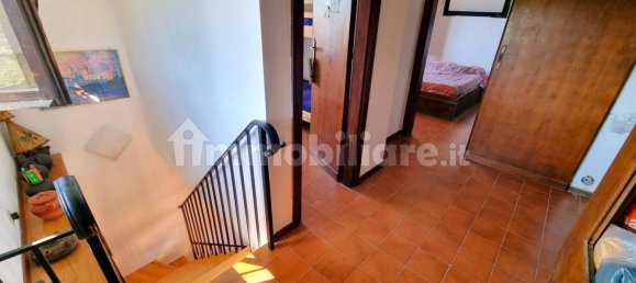 2 bedrooms House in Trevignano Romano, Italy No. 8709 19