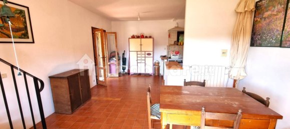 2 bedrooms House in Trevignano Romano, Italy No. 8709 29