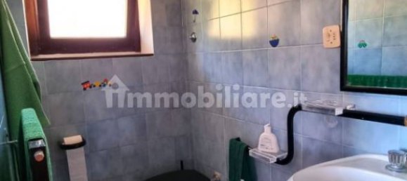 2 bedrooms House in Trevignano Romano, Italy No. 8709 35