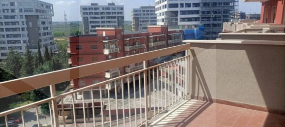 5 bedrooms Apartment in Bari, Italy No. 33910 11