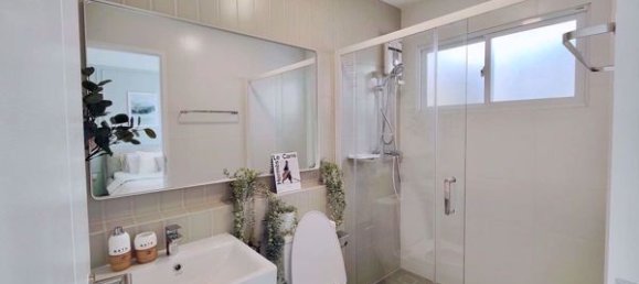 3 Schlafzimmer Haus in Prawet, Thailand, Nr. 11367 2