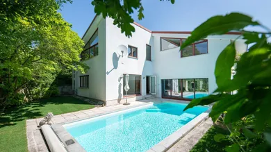 7 rooms Villa in Klosterneuburg, Austria No. 142048