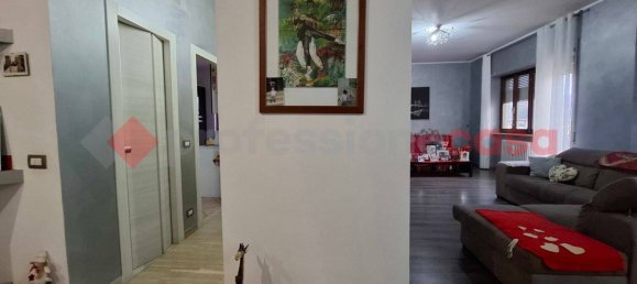 2 Schlafzimmer Wohnung in Sora, Italy, Nr. 53001 3