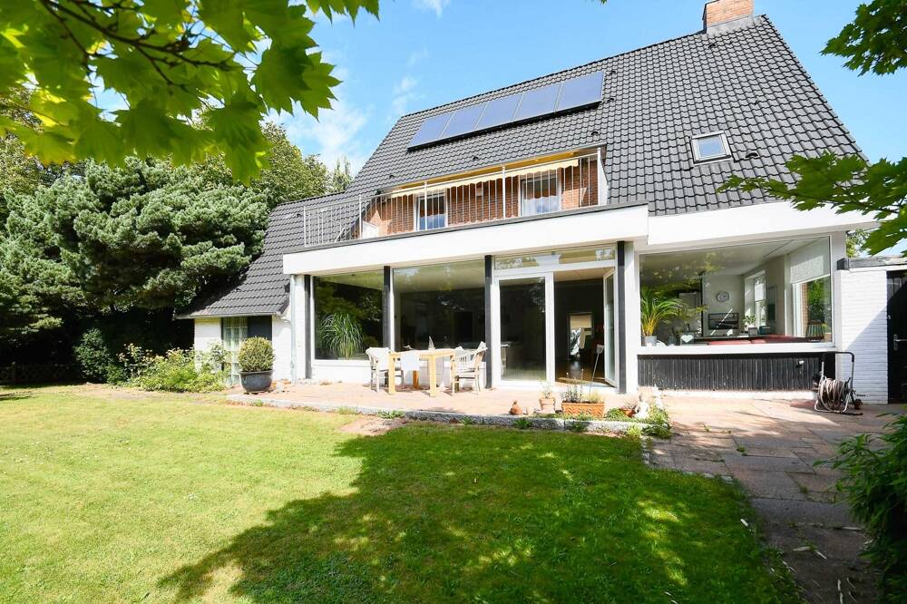 4 bedrooms House in Lubeck, Germany No. 287782