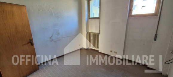 48m² Commercial property in Morbegno, Italy No. 267933 9