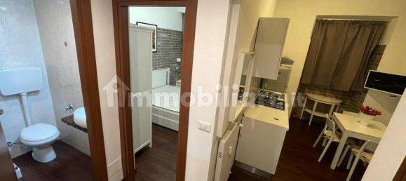 Квартира с 1 спальней в Рим, Италия № 259292 5