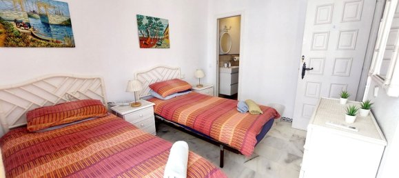 Adosado de 4 dormitorios en Fuengirola, Spain No. 147395 25