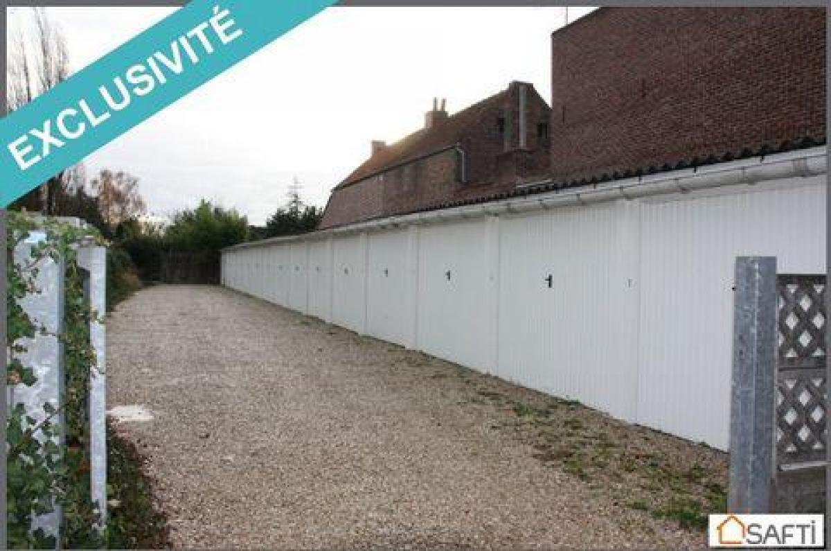 Loja em Leforest, France N.º 20651