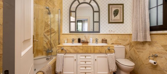 8 غرف نوم فيلا في Marbella, Spain رقم 137228 40