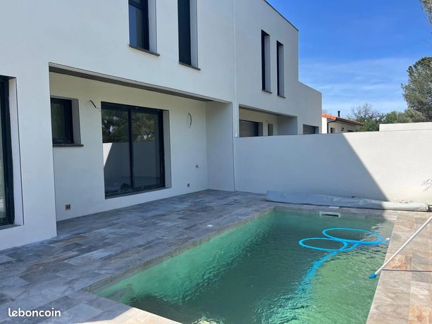 4 غرف نوم فيلا في Perpignan, France رقم 308385